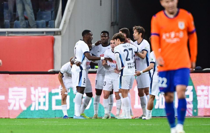 中超第4轮冷门频出 北京国安山东泰山爆冷告负