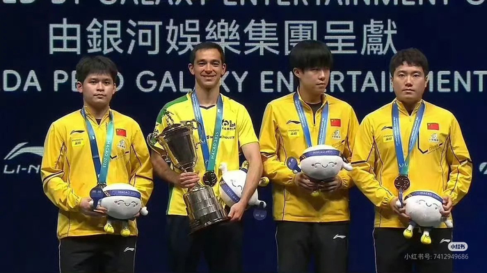 王楚钦绝境逆转拯救国乒 逆风翻盘感动球迷