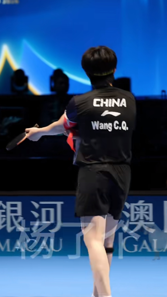 王楚钦绝境逆转拯救国乒 逆风翻盘感动球迷