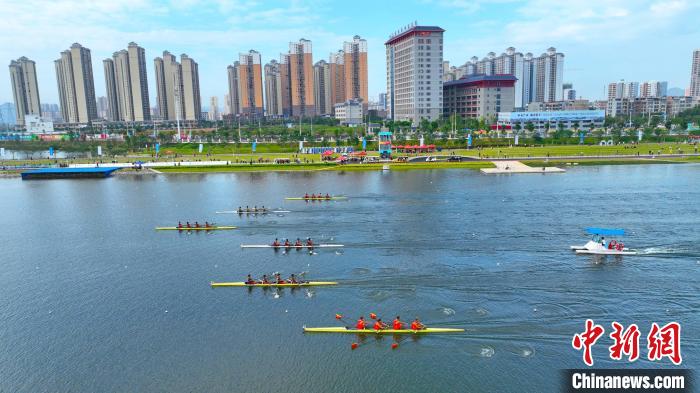 首届学青会赛艇赛事收官 南京成都领跑金牌榜